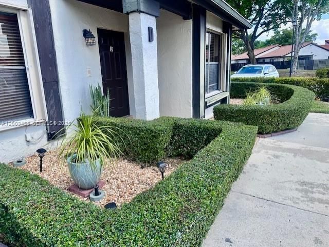 Real estate property located at 15070 49th Ln D106, Miami-dade, Lks Of Meadow Vilg Homes, Miami, FL