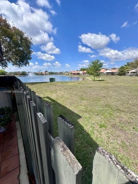 Real estate property located at 15070 49th Ln D106, Miami-dade, Lks Of Meadow Vilg Homes, Miami, FL