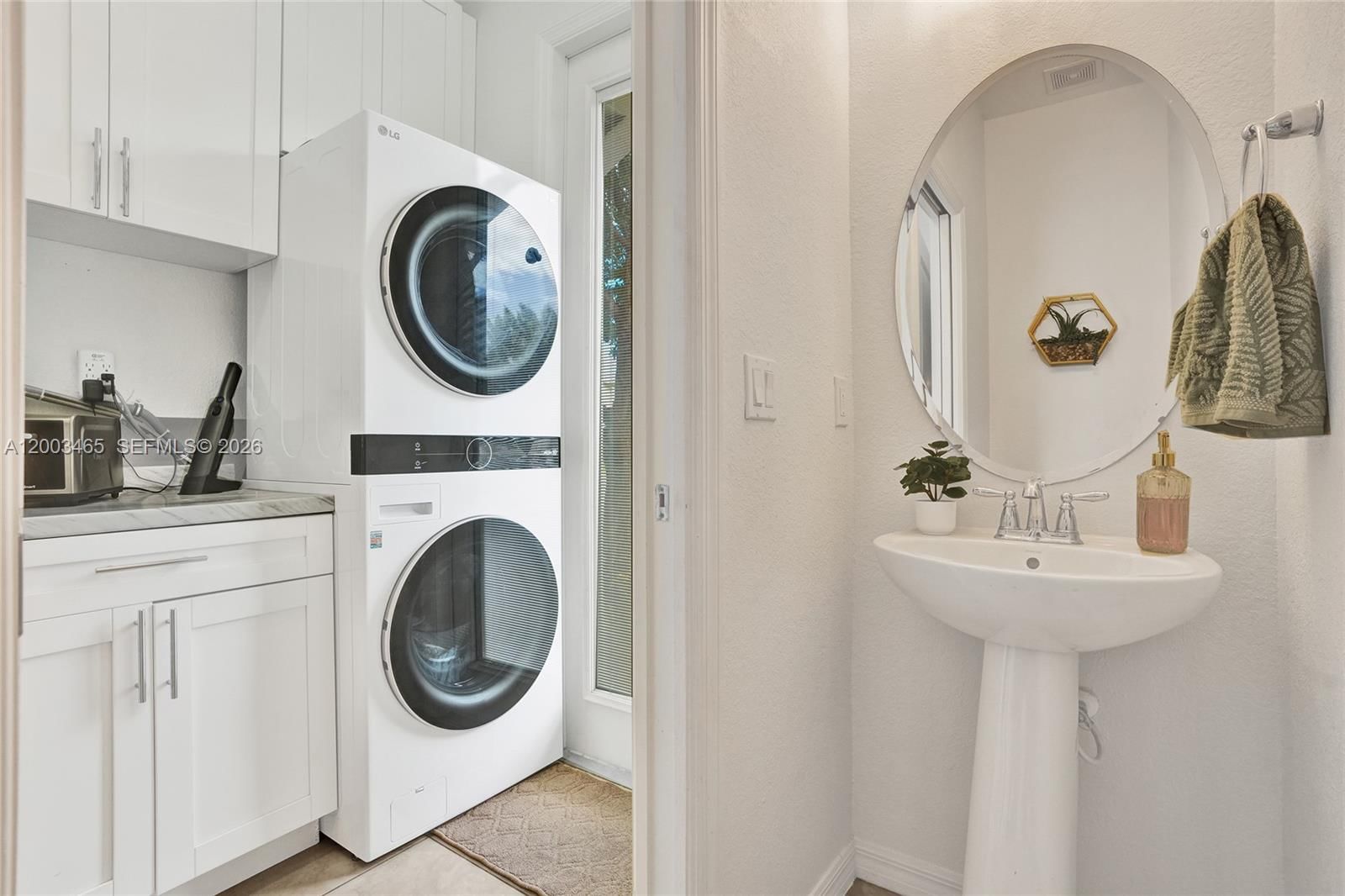 Real estate property located at 4002 Poinciana Ln, Broward, Hillcrest Country Club No, Hollywood, FL