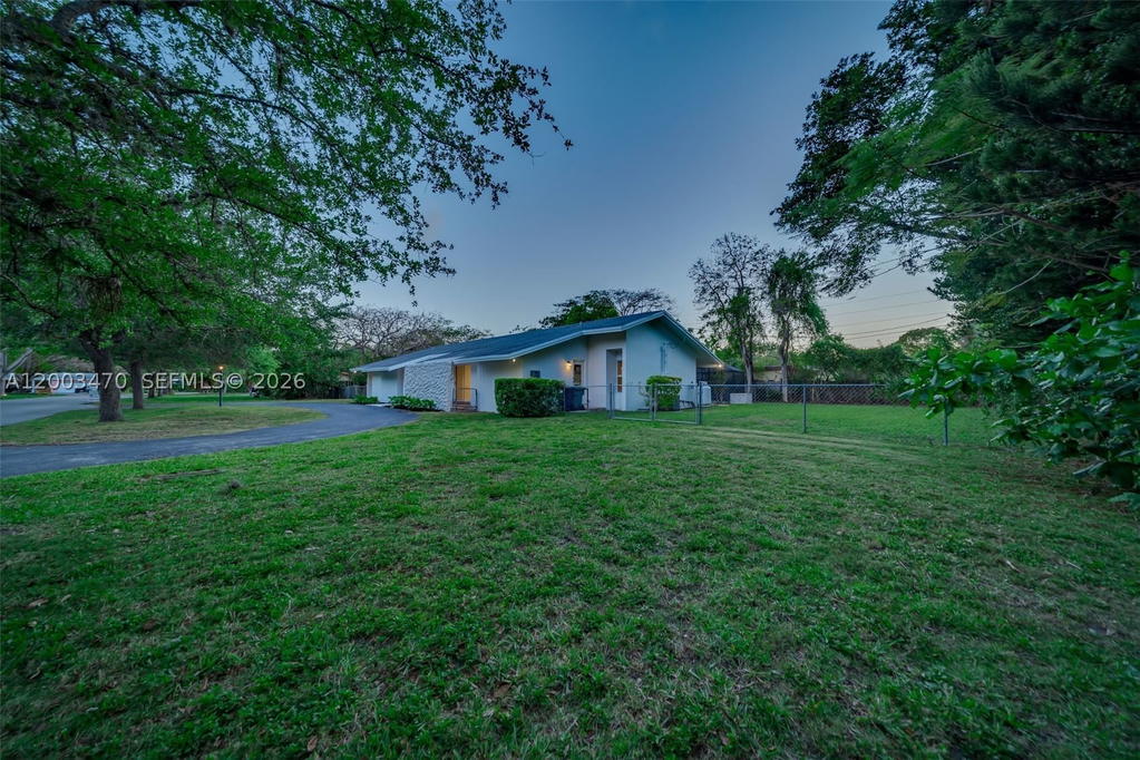 Real estate property located at 13100 81st Ave, Miami-dade, Unplatted, Pinecrest, FL
