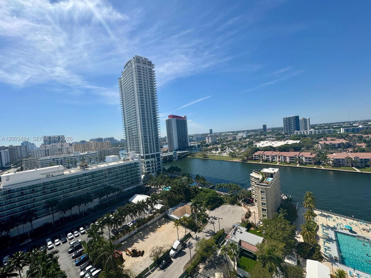 Real estate property located at 3800 Ocean Dr #1812, Broward, Hallmark Of Hollywood Con, Hollywood, FL