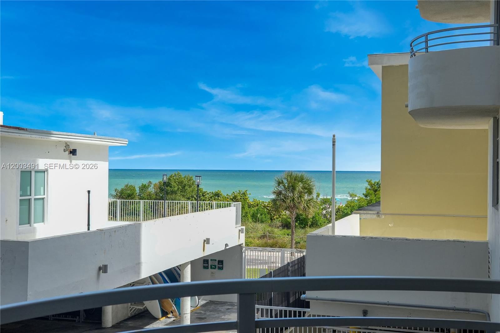 Real estate property located at 5555 Collins Ave #3C, Miami-dade, Oceanside Plaza Condo, Miami Beach, FL