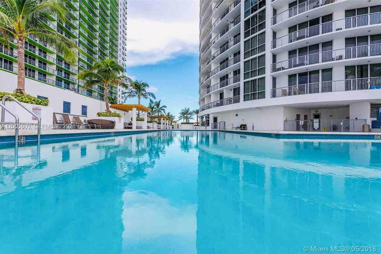 Real estate property located at 1750 Bayshore Dr #4601, Miami-dade, Opera Tower Condo, Miami, FL