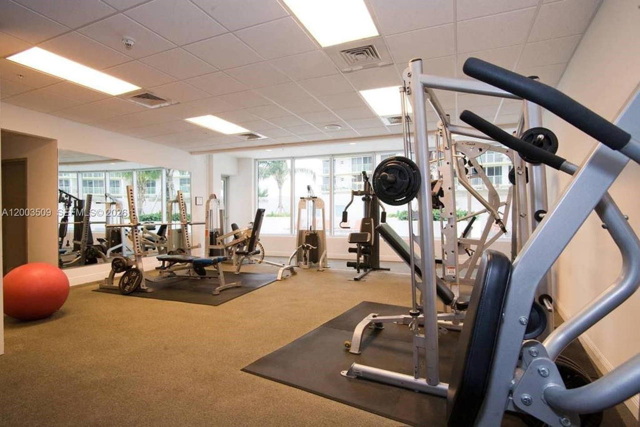 Real estate property located at 1750 Bayshore Dr #4601, Miami-dade, Opera Tower Condo, Miami, FL