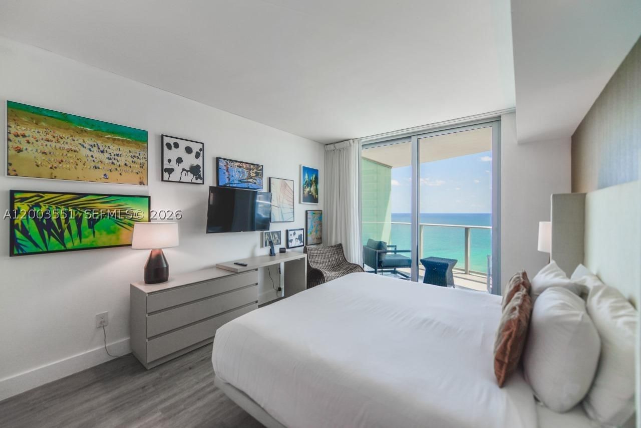 Real estate property located at 4111 Ocean Dr #2207, Broward, 4111 South Ocean Drive Co, Hollywood, FL