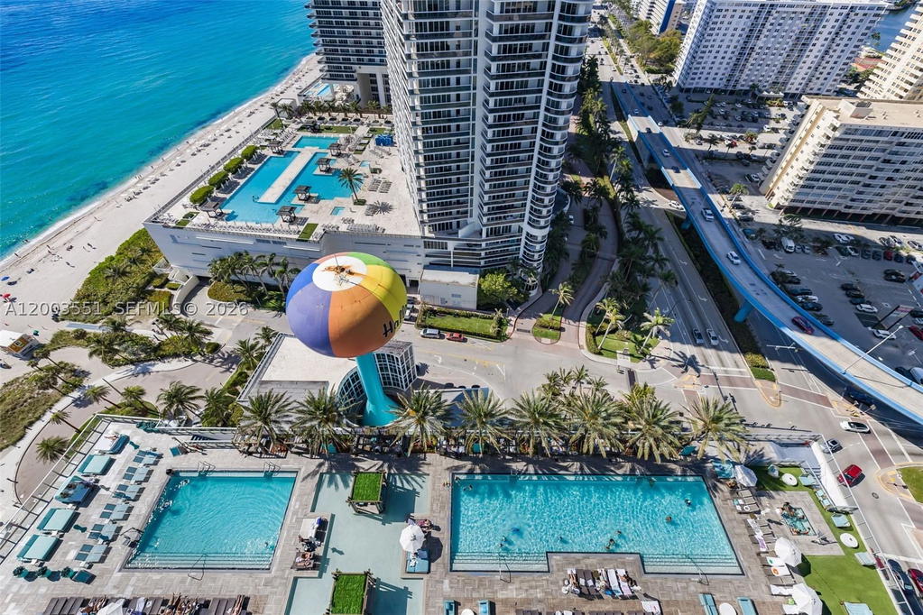 Real estate property located at 4111 Ocean Dr #2207, Broward, 4111 South Ocean Drive Co, Hollywood, FL