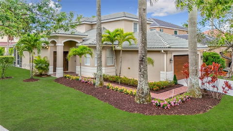 Real estate property located at 1668 Winterberry Ln, Broward, Sector 2- Parcels 21b 22, Weston, FL