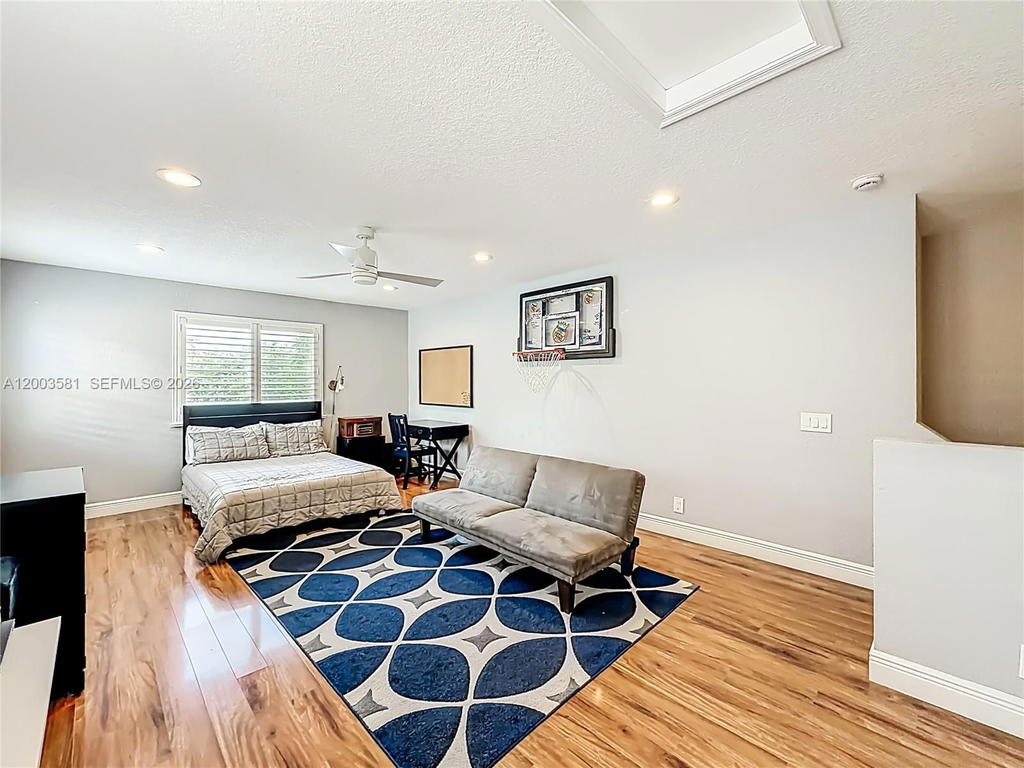 Real estate property located at 1668 Winterberry Ln, Broward, Sector 2- Parcels 21b 22, Weston, FL