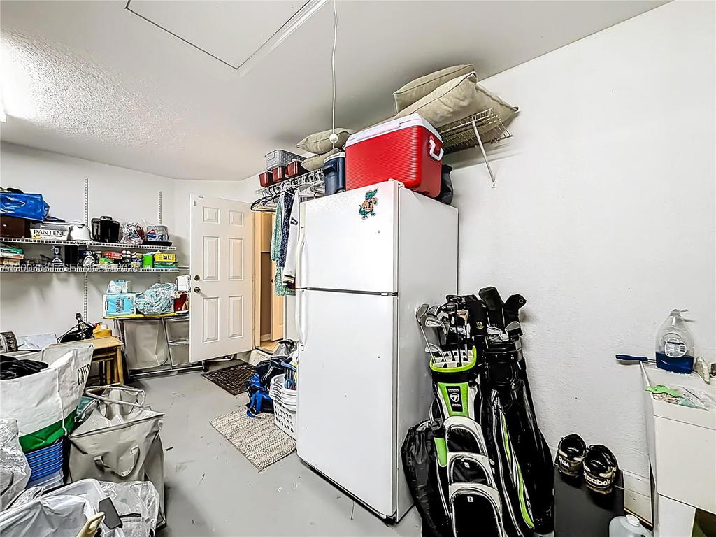 Real estate property located at 1668 Winterberry Ln, Broward, Sector 2- Parcels 21b 22, Weston, FL