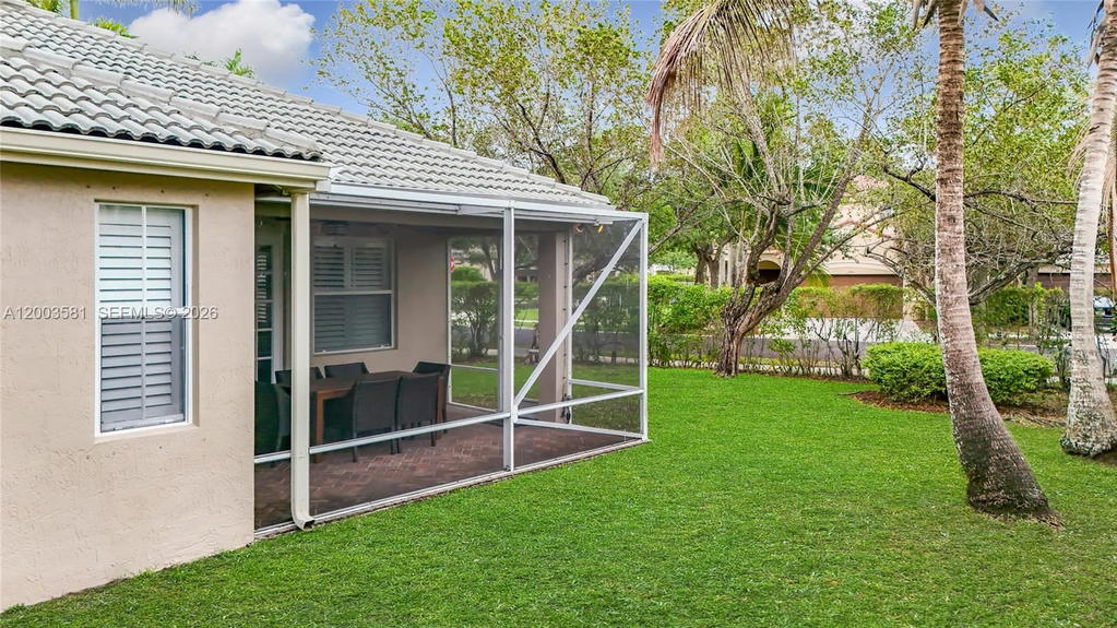 Real estate property located at 1668 Winterberry Ln, Broward, Sector 2- Parcels 21b 22, Weston, FL