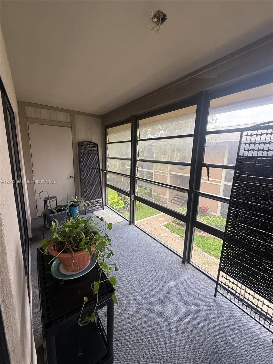 Real estate property located at 7703 Ashmont Cir #213, Broward, Ashmont Condominium F, Tamarac, FL