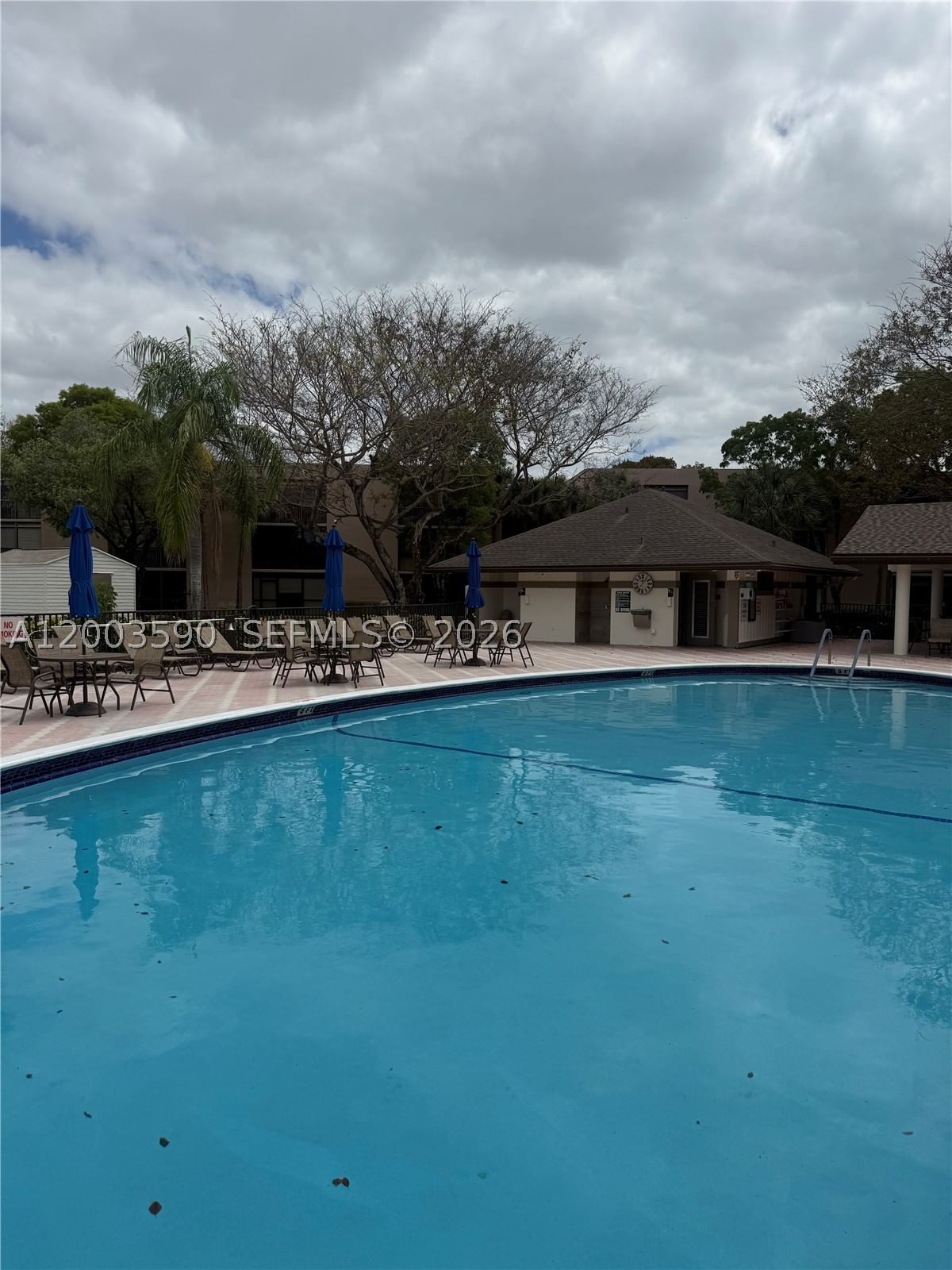 Real estate property located at 7703 Ashmont Cir #213, Broward, Ashmont Condominium F, Tamarac, FL