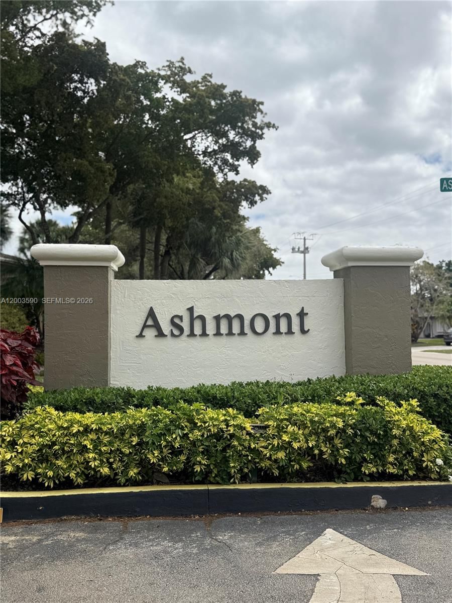 Real estate property located at 7703 Ashmont Cir #213, Broward, Ashmont Condominium F, Tamarac, FL