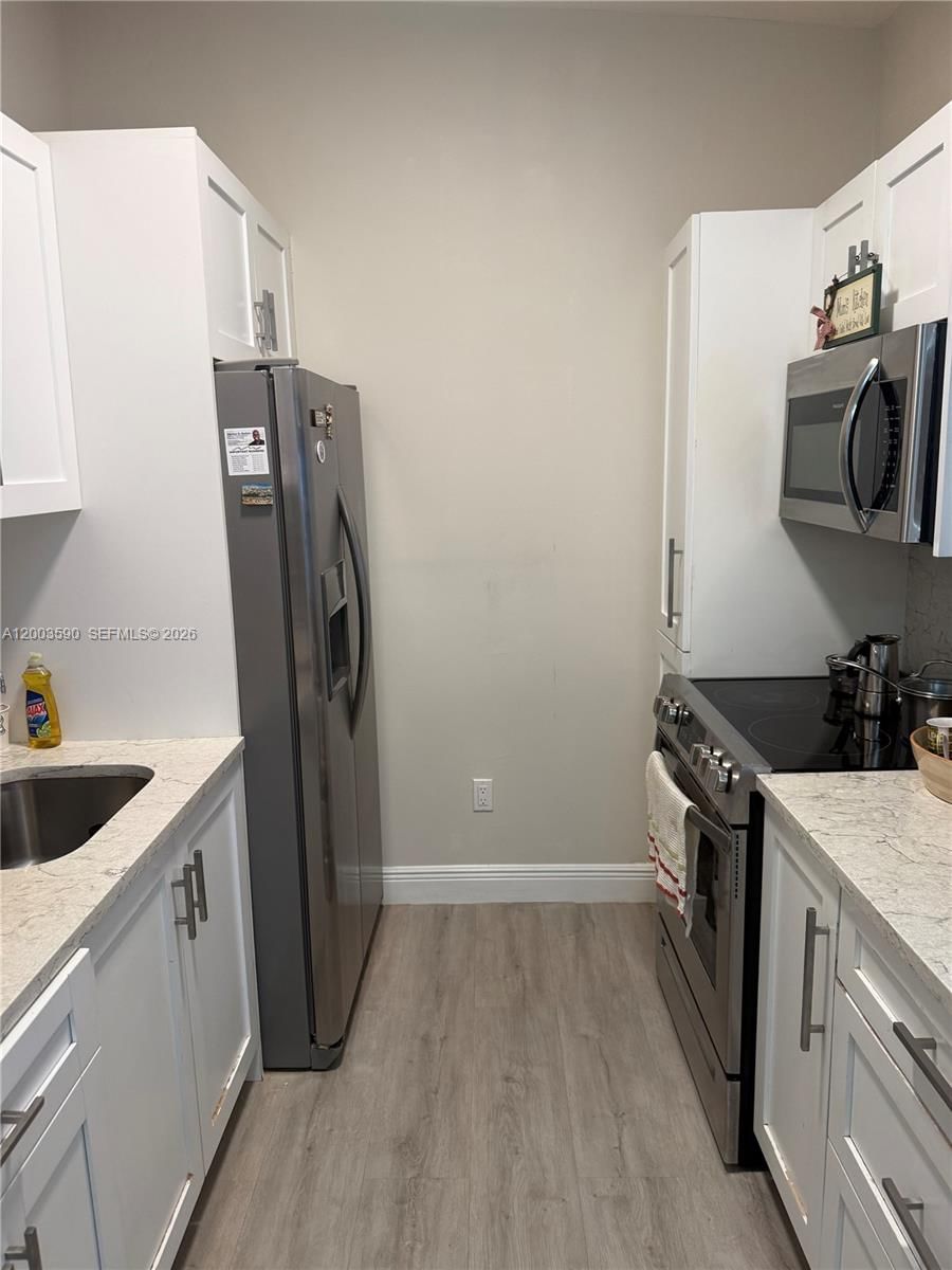 Real estate property located at 7703 Ashmont Cir #213, Broward, Ashmont Condominium F, Tamarac, FL