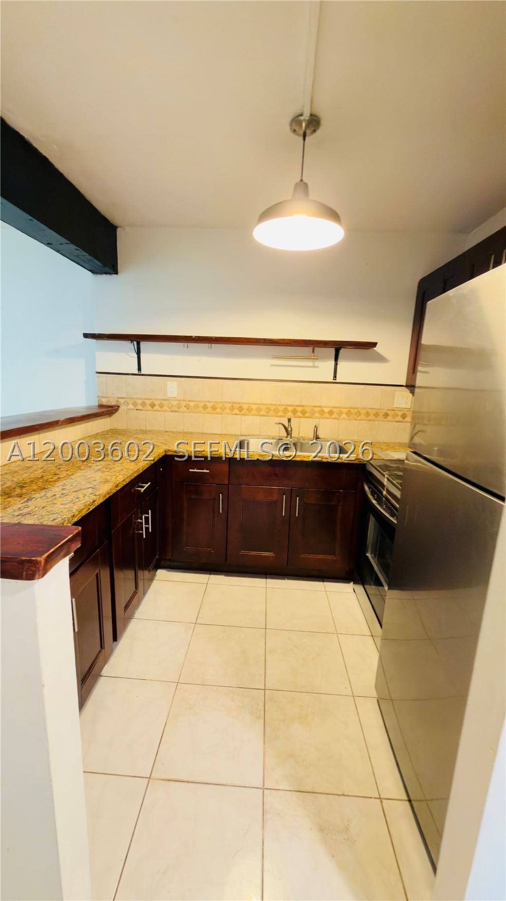 Real estate property located at 5855 Washington St #90, Broward, Hampton Court Condo, Hollywood, FL
