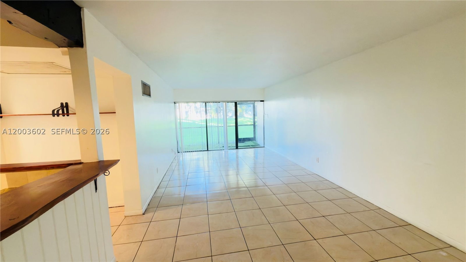 Real estate property located at 5855 Washington St #90, Broward, Hampton Court Condo, Hollywood, FL