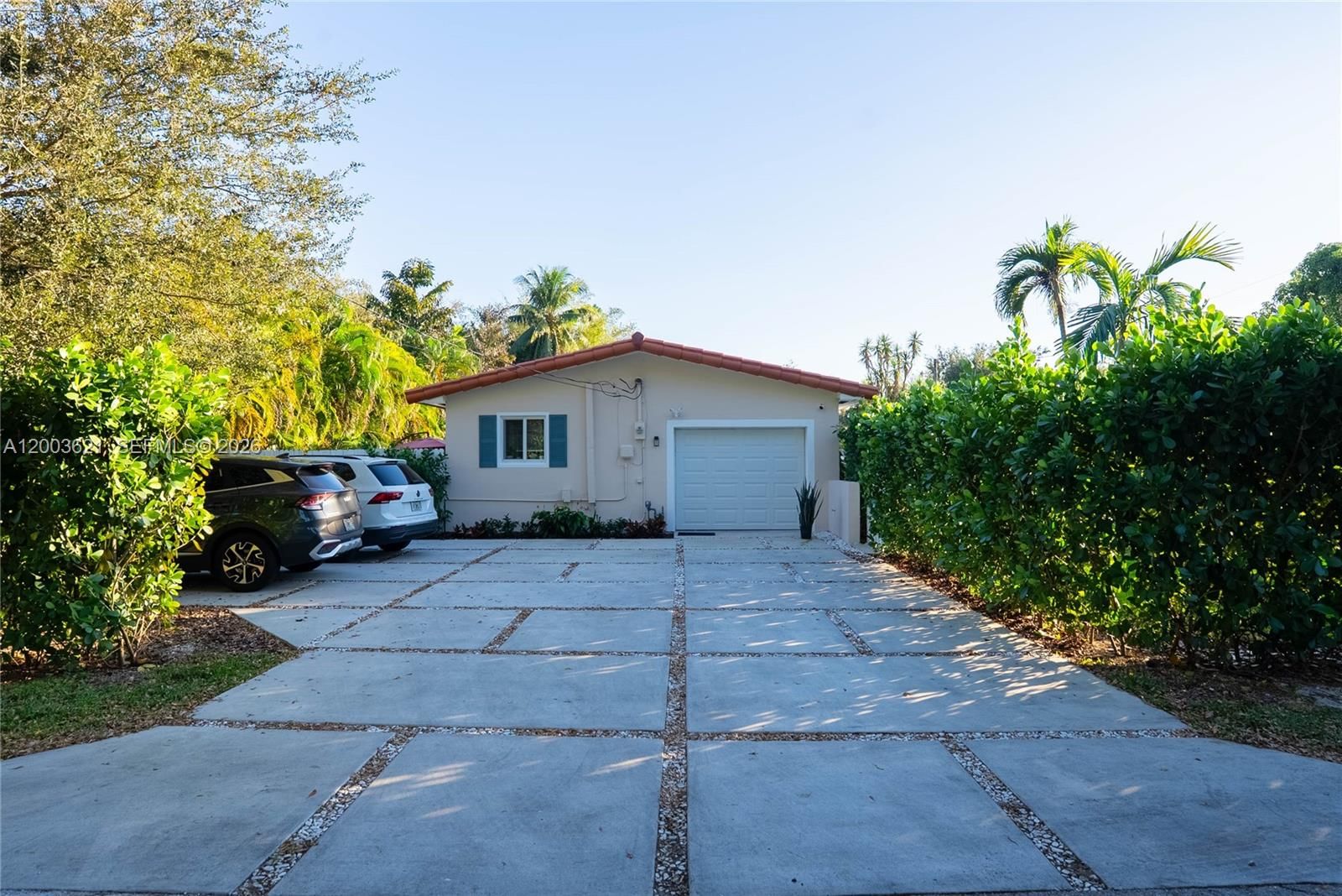 Real estate property located at 12015 7th Ave, Miami-dade, Griffing Biscayne Park Es, Biscayne Park, FL