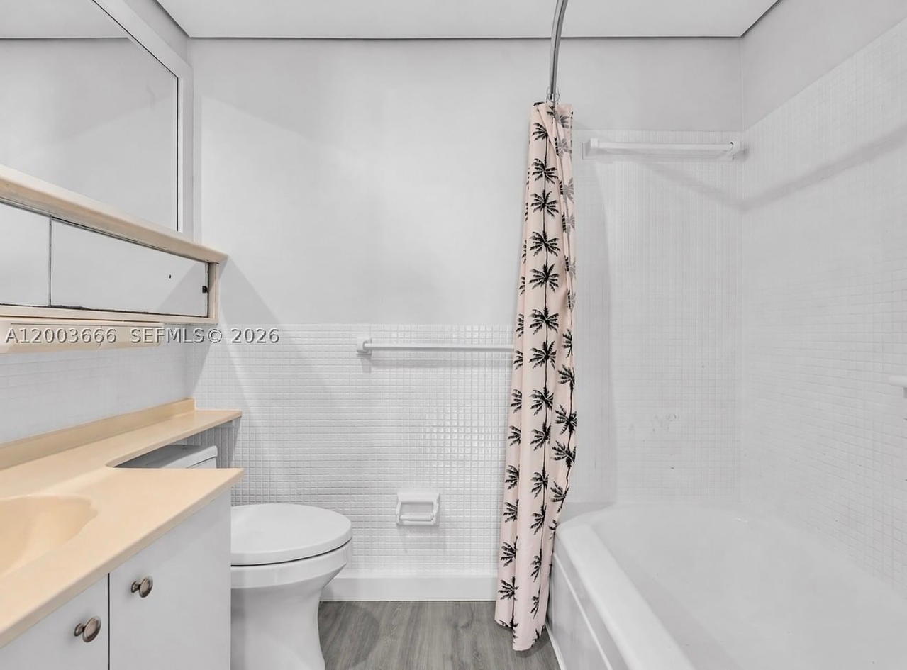 Real estate property located at 20 Island Ave #1203, Miami-dade, Belle Plaza Condo, Miami Beach, FL