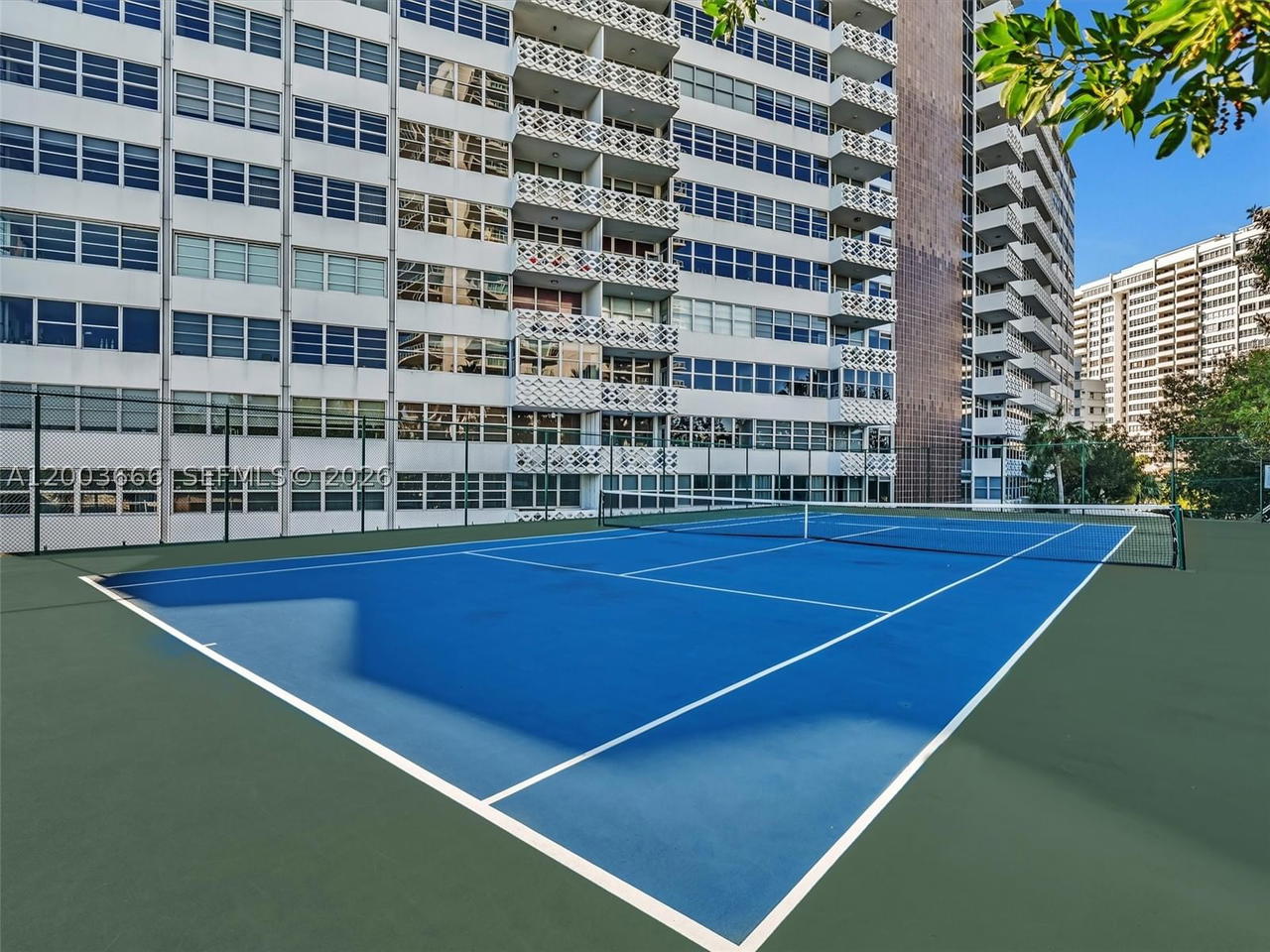 Real estate property located at 20 Island Ave #1203, Miami-dade, Belle Plaza Condo, Miami Beach, FL