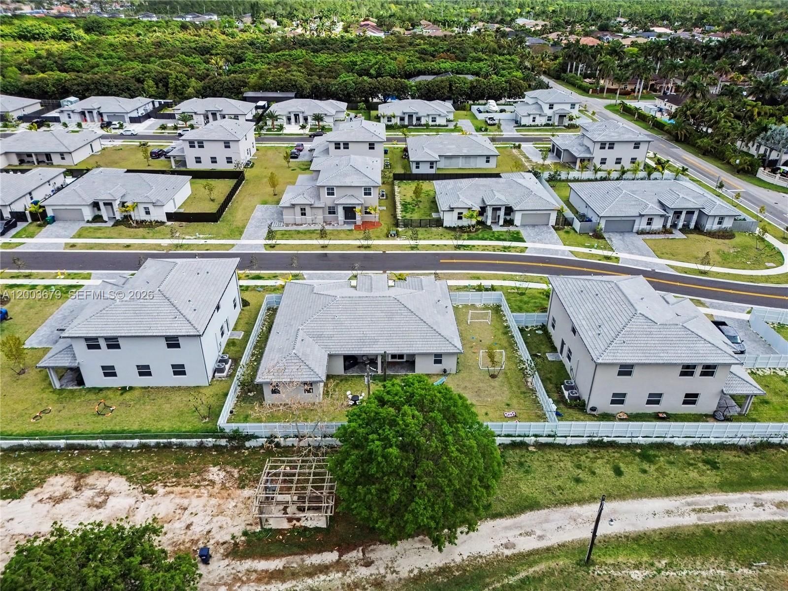 Real estate property located at 13218 189th Ter, Miami-dade, Tregor Estates Ii, Miami, FL