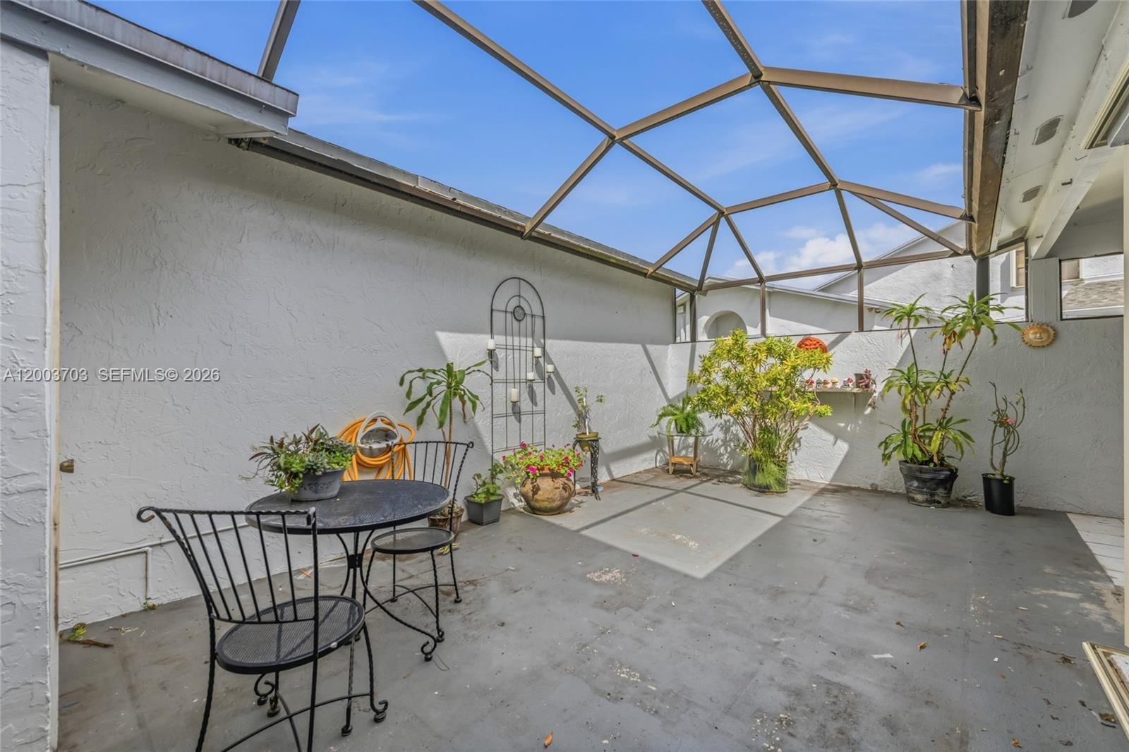 Real estate property located at 6696 152nd Pl #27-96, Miami-dade, Westwind Lakes Garden Hom, Miami, FL