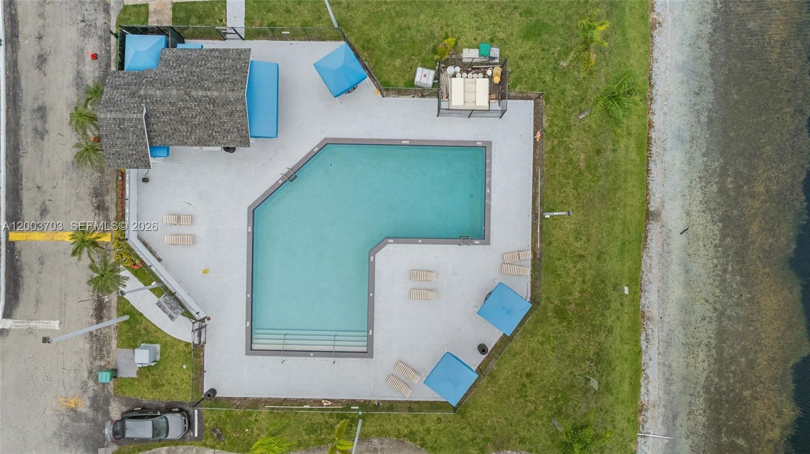 Real estate property located at 6696 152nd Pl #27-96, Miami-dade, Westwind Lakes Garden Hom, Miami, FL