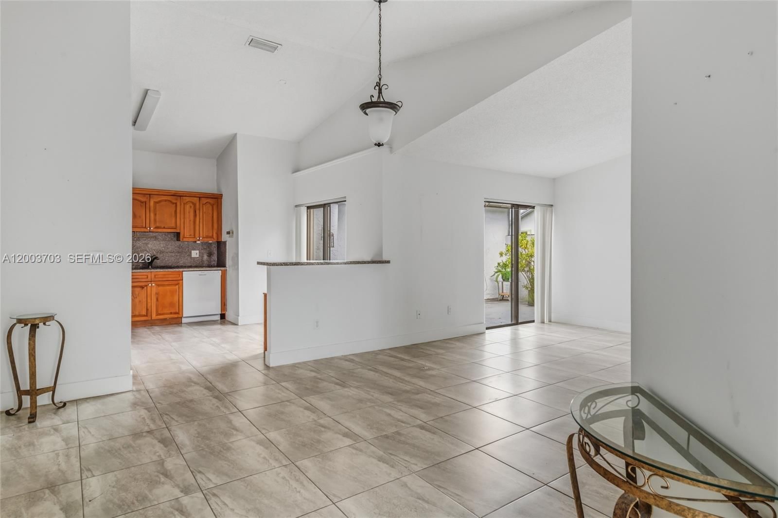 Real estate property located at 6696 152nd Pl #27-96, Miami-dade, Westwind Lakes Garden Hom, Miami, FL