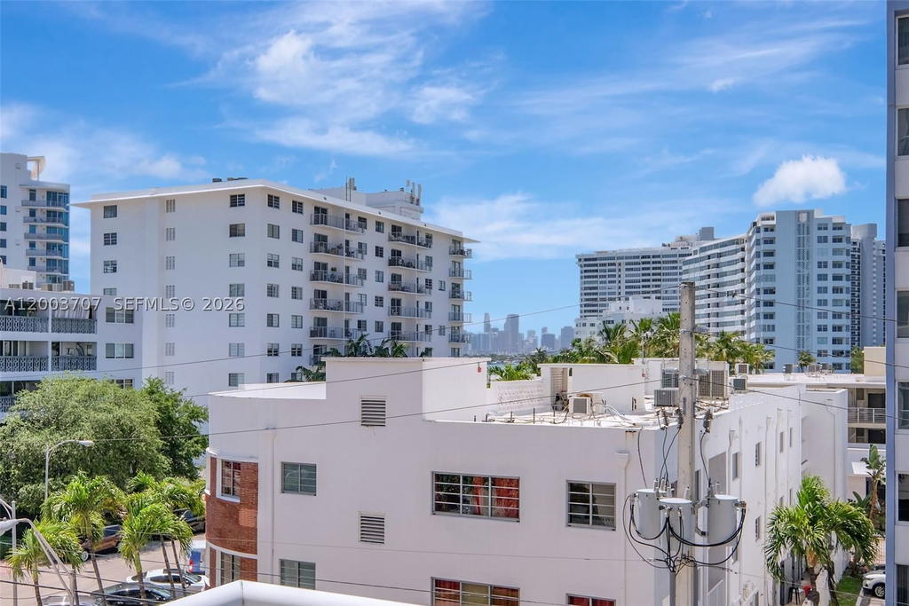 Real estate property located at 1345 Lincoln Rd #501, Miami-dade, Bayview Condo, Miami Beach, FL