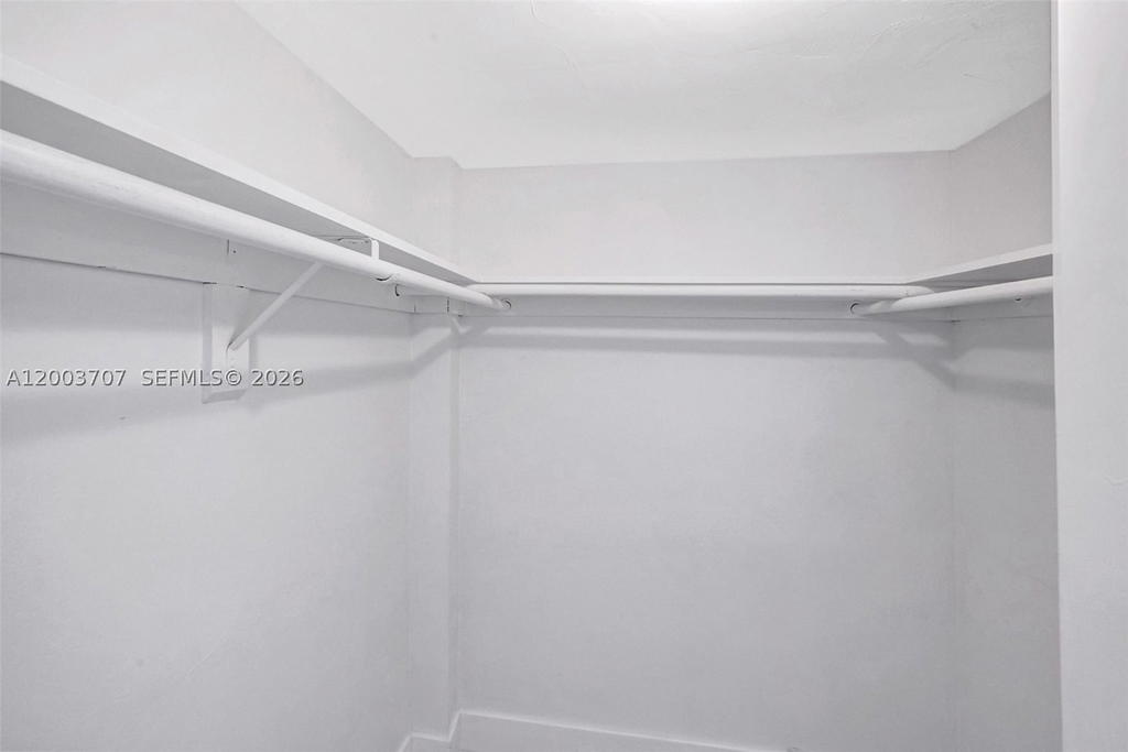 Real estate property located at 1345 Lincoln Rd #501, Miami-dade, Bayview Condo, Miami Beach, FL