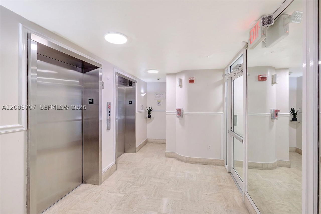 Real estate property located at 1345 Lincoln Rd #501, Miami-dade, Bayview Condo, Miami Beach, FL