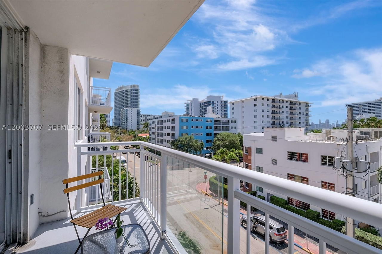 Real estate property located at 1345 Lincoln Rd #501, Miami-dade, Bayview Condo, Miami Beach, FL