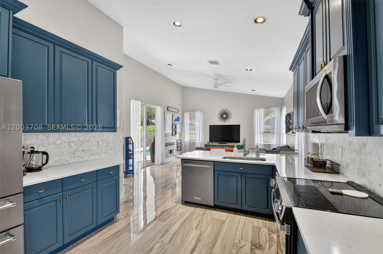 Real estate property located at 7579 Via Luria, Palm Beach, Villages Of Windsor 3, Lake Worth, FL