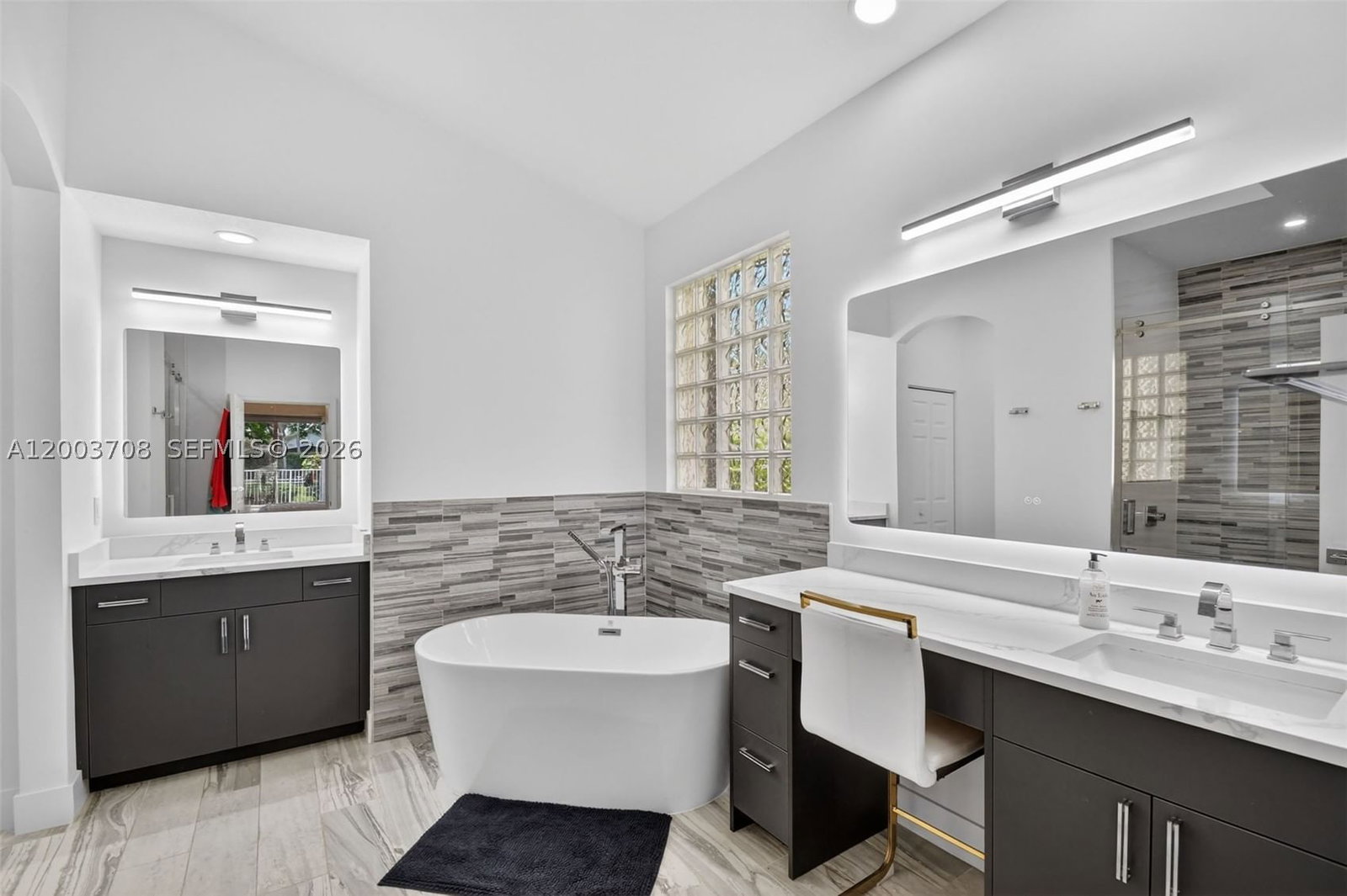 Real estate property located at 7579 Via Luria, Palm Beach, Villages Of Windsor 3, Lake Worth, FL