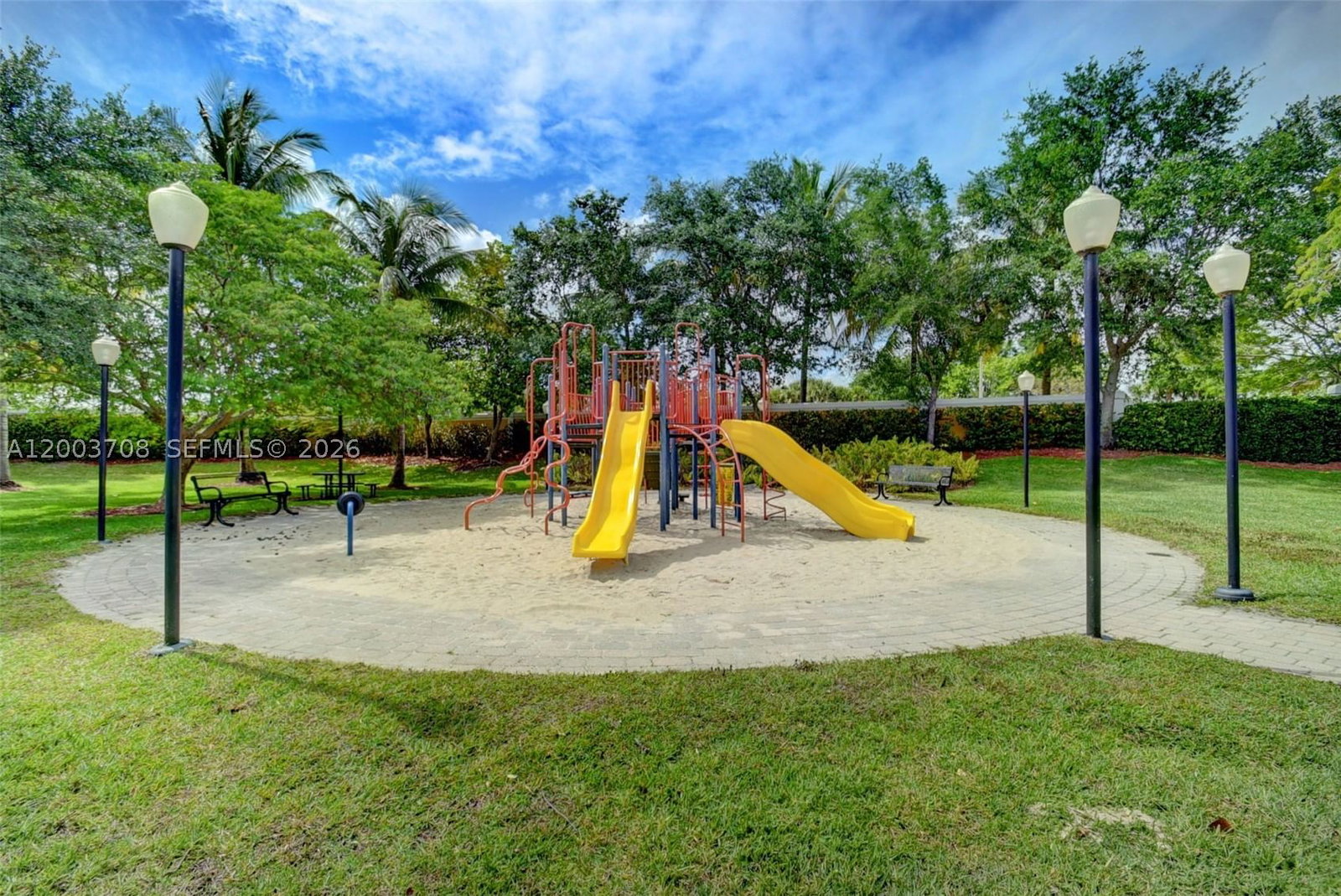 Real estate property located at 7579 Via Luria, Palm Beach, Villages Of Windsor 3, Lake Worth, FL