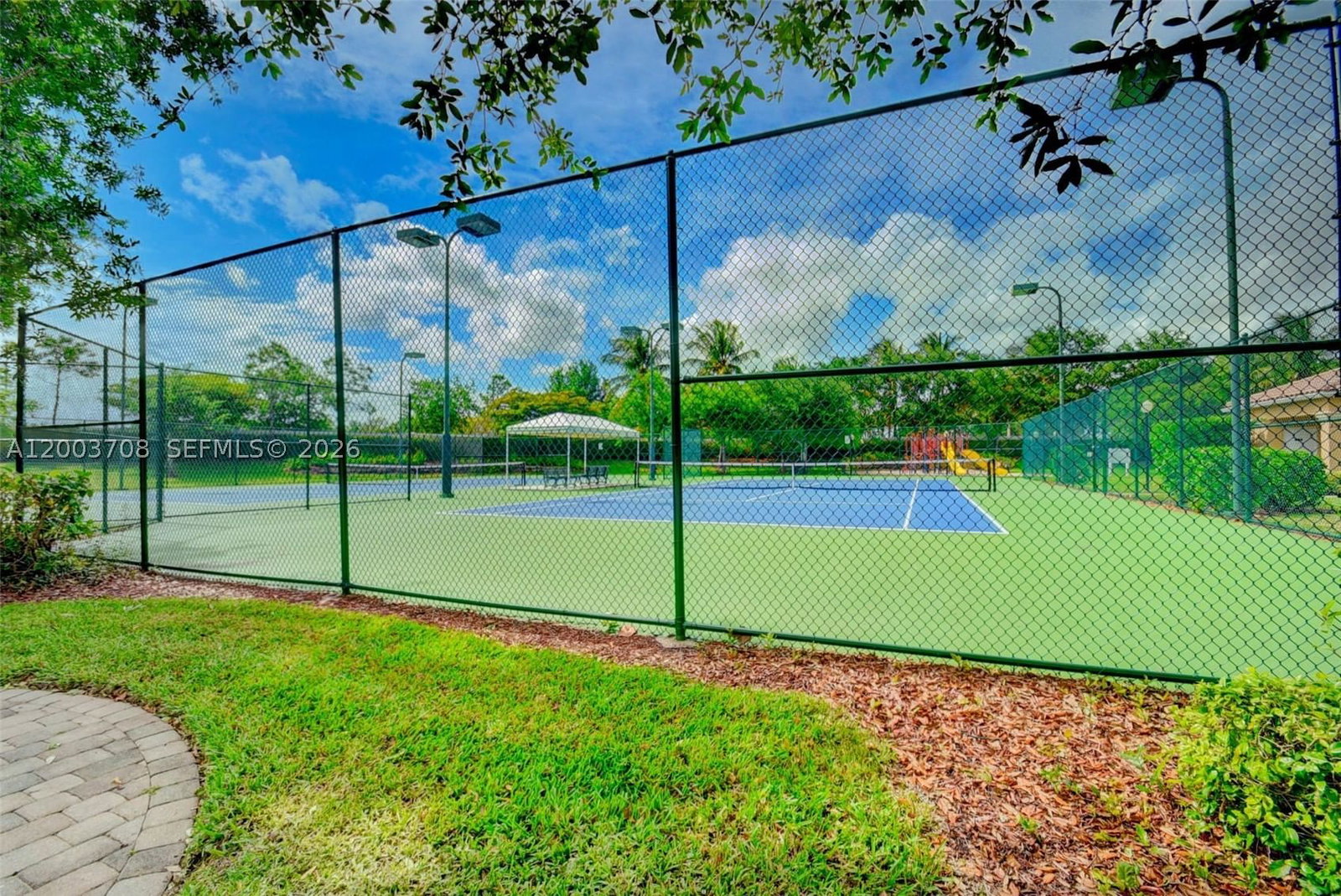 Real estate property located at 7579 Via Luria, Palm Beach, Villages Of Windsor 3, Lake Worth, FL