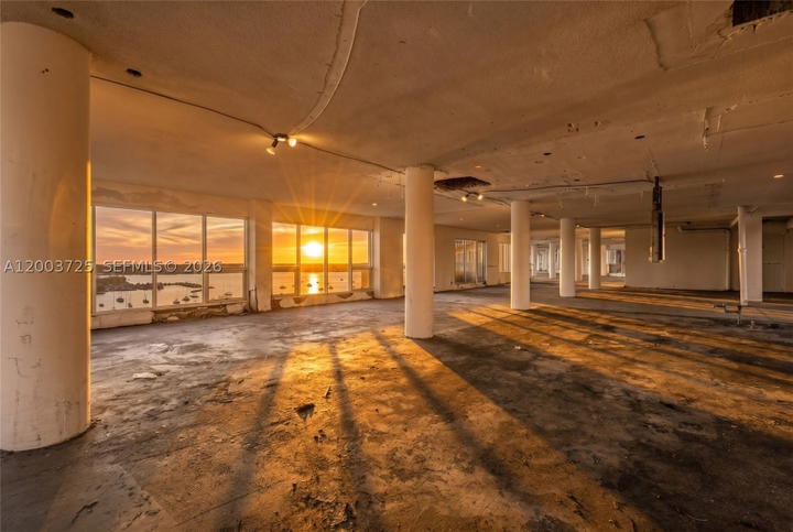 Real estate property located at 7904 West Dr PENTHOUSE, Miami-dade, Bayshore Yacht & Tennis C, North Bay Village, FL