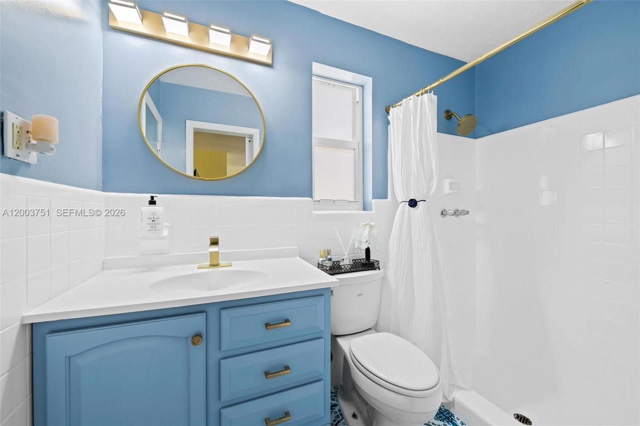 Real estate property located at 1925 39th Ave, Broward, Hollywood Hills, Hollywood, FL