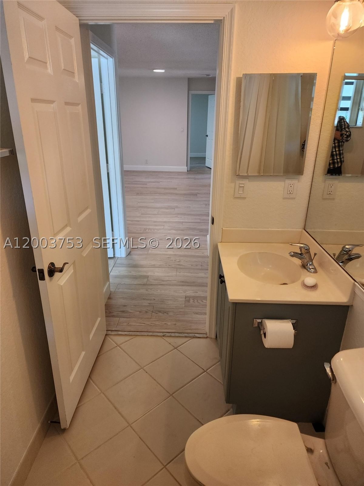 Real estate property located at 2471 49th Ter #779, Broward, Centerpointe Condo, Coconut Creek, FL
