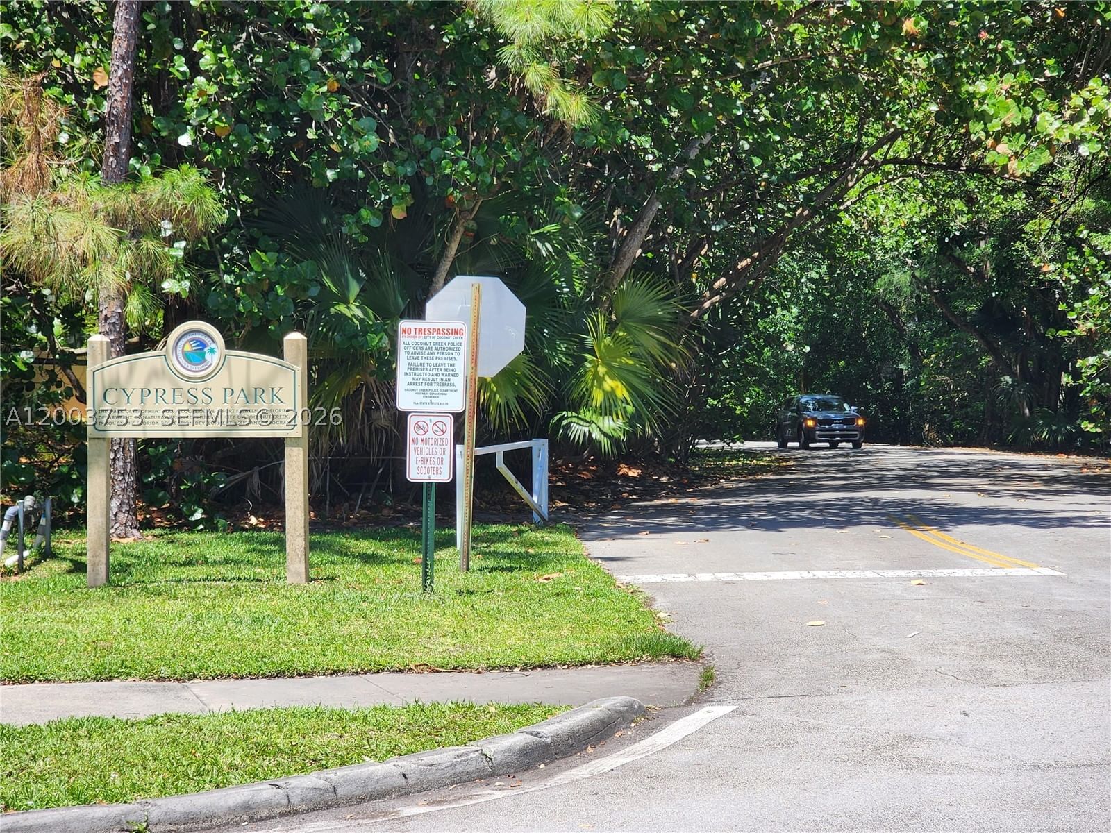 Real estate property located at 2471 49th Ter #779, Broward, Centerpointe Condo, Coconut Creek, FL