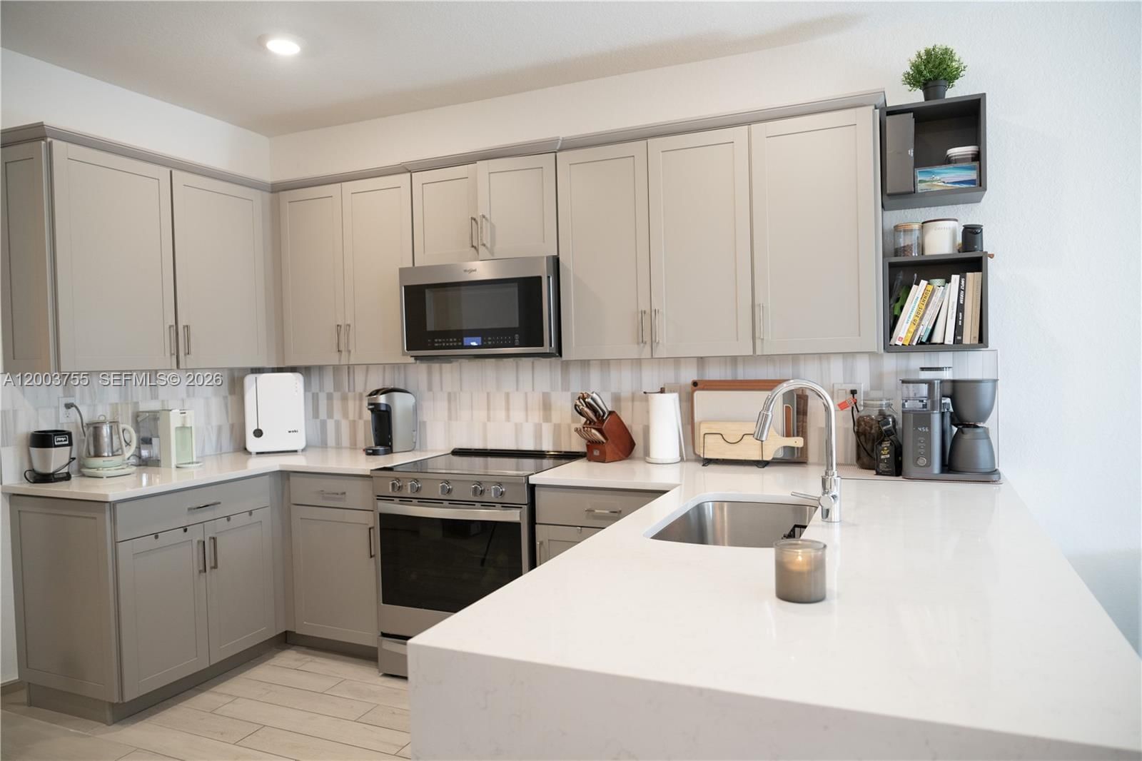 Real estate property located at 138 171st Way, Broward, Merrick Square, Pembroke Pines, FL