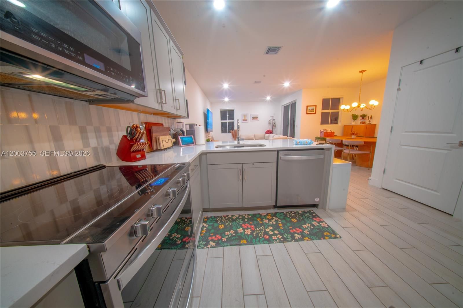 Real estate property located at 138 171st Way, Broward, Merrick Square, Pembroke Pines, FL