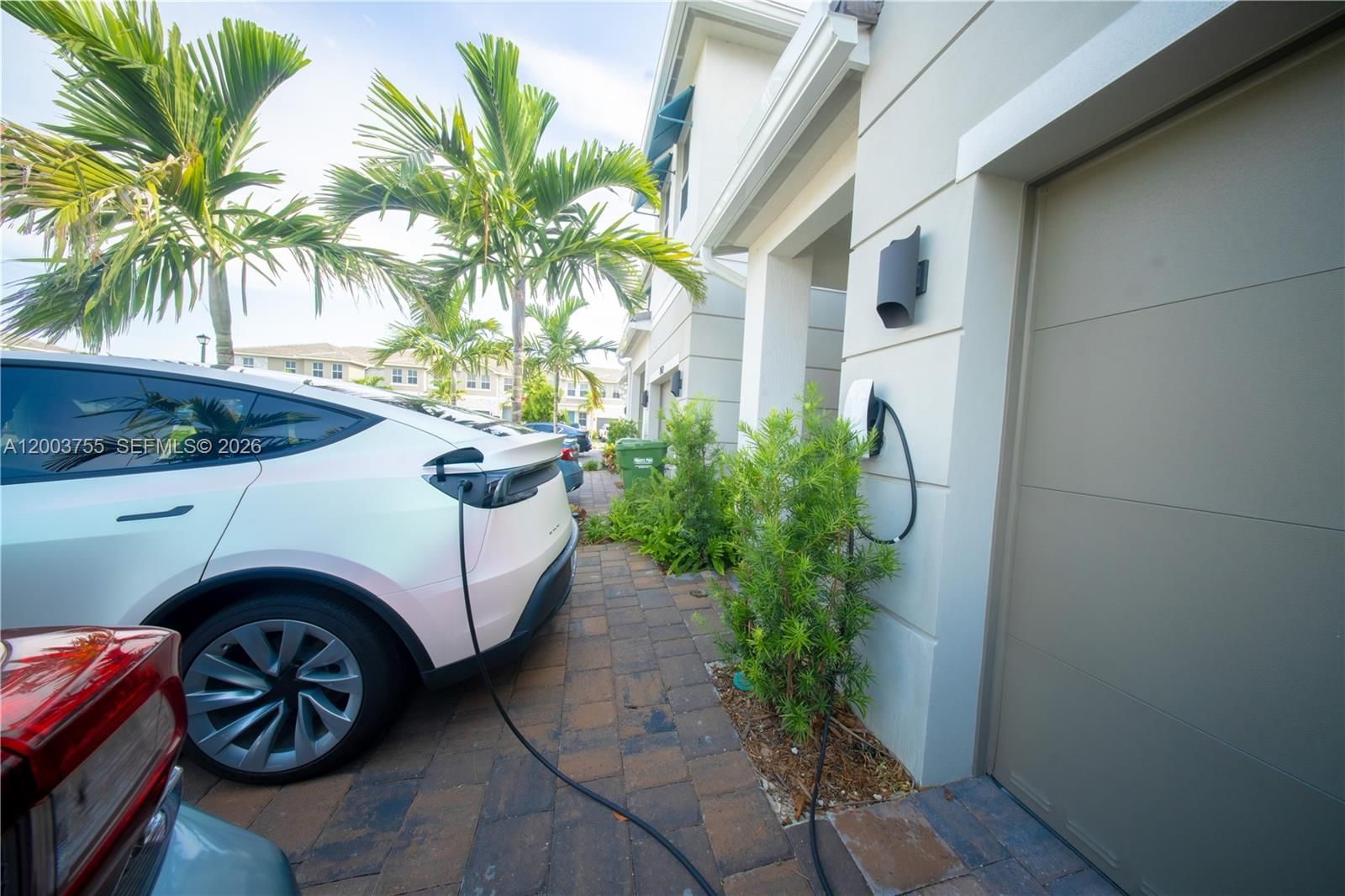 Real estate property located at 138 171st Way, Broward, Merrick Square, Pembroke Pines, FL