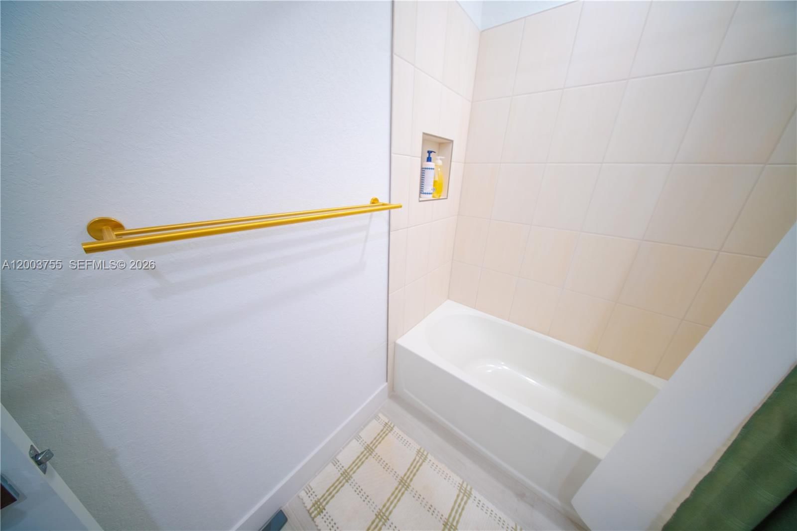 Real estate property located at 138 171st Way, Broward, Merrick Square, Pembroke Pines, FL