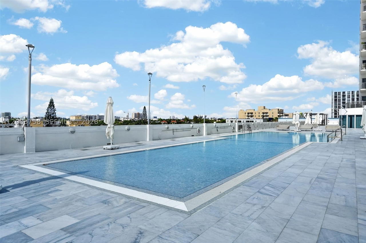 Real estate property located at 10 South River Dr #708, Miami-dade, Neo Condo, Miami, FL