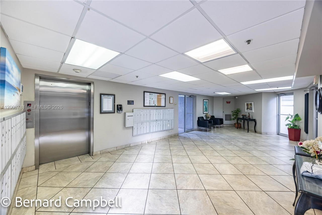 Real estate property located at 3940 Inverrary Blvd #403-A, Broward, 18th Hole, Lauderhill, FL