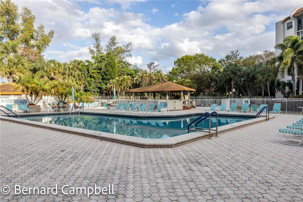 Real estate property located at 3940 Inverrary Blvd #403-A, Broward, 18th Hole, Lauderhill, FL