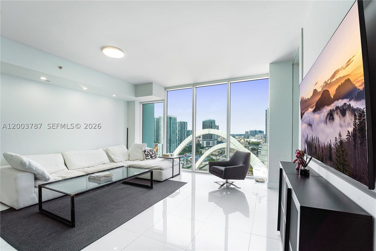 Real estate property located at 1040 Biscayne Blvd #1905, Miami-dade, Ten Museum Pk Residential, Miami, FL