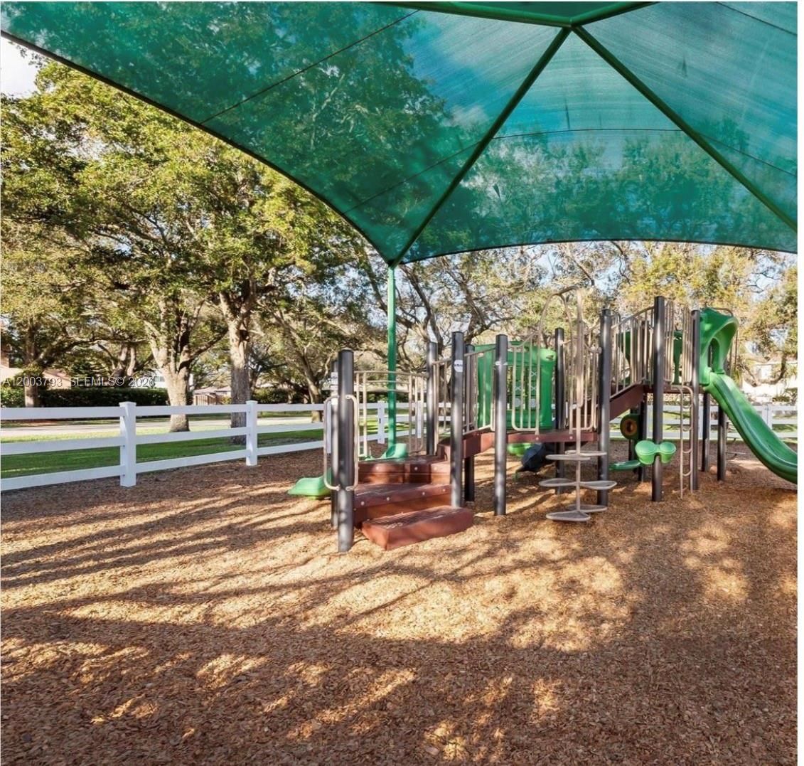 Real estate property located at 4089 Forest Hill Dr, Broward, Rock Creek Phase Two, Cooper City, FL