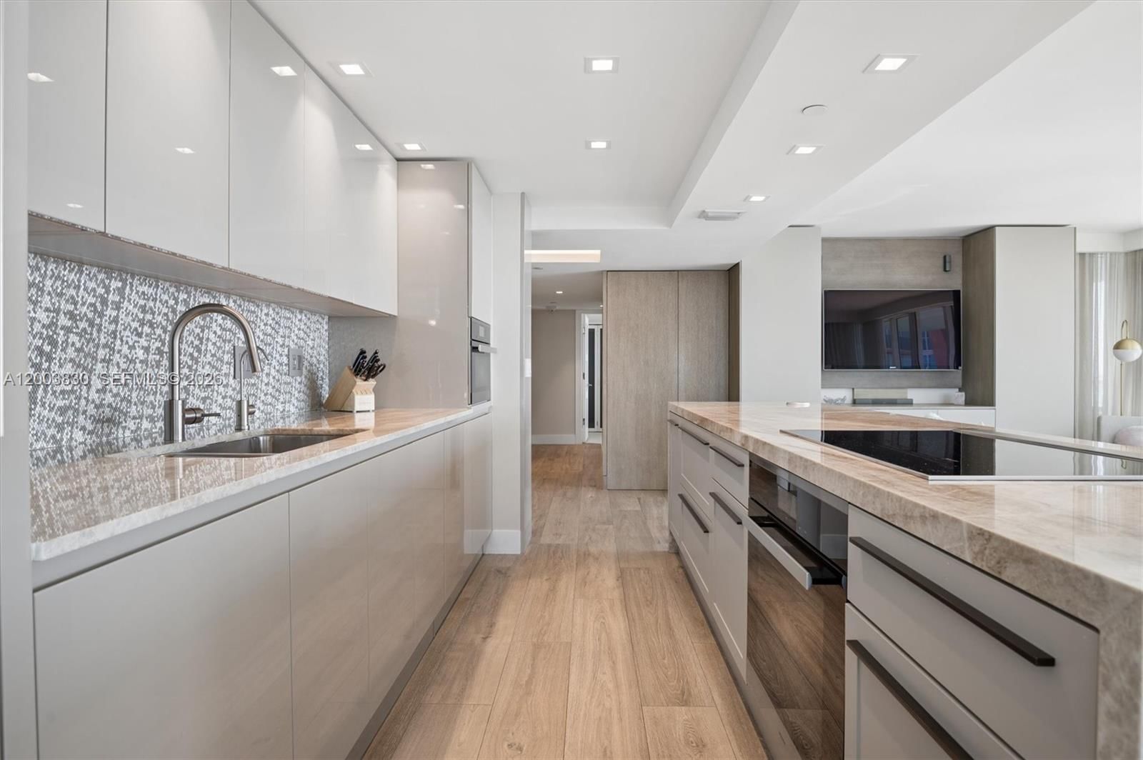 Real estate property located at 400 Pointe Dr #2309, Miami-dade, South Pointe Towers Condo, Miami Beach, FL