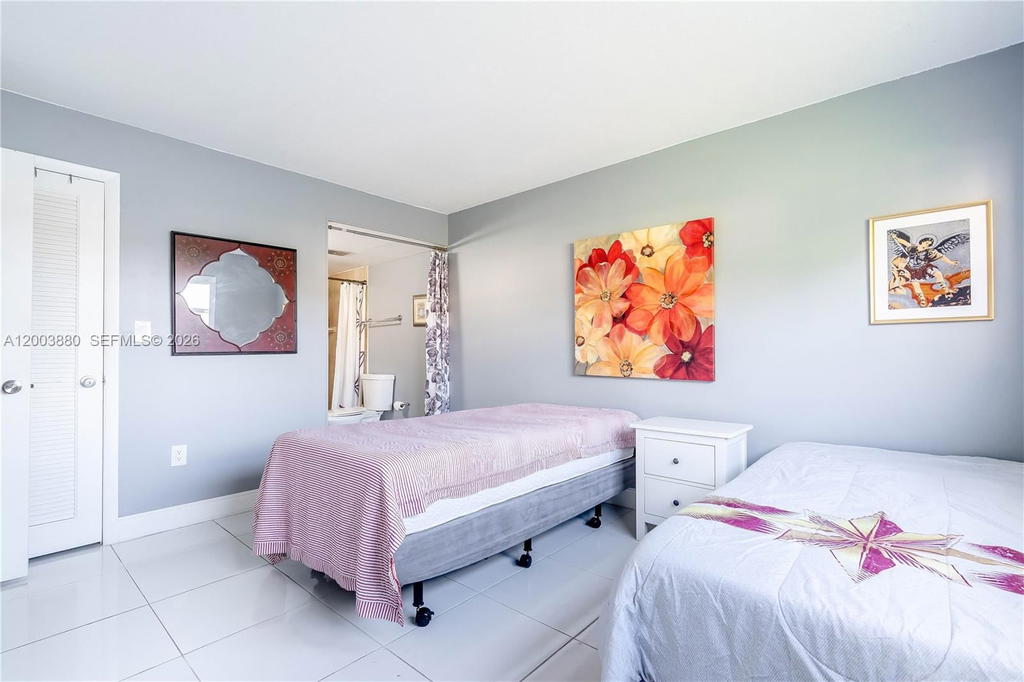 Real estate property located at 2811 Pine Island Rd #109, Broward, Sunrise Lakes 71 Condo, Sunrise, FL